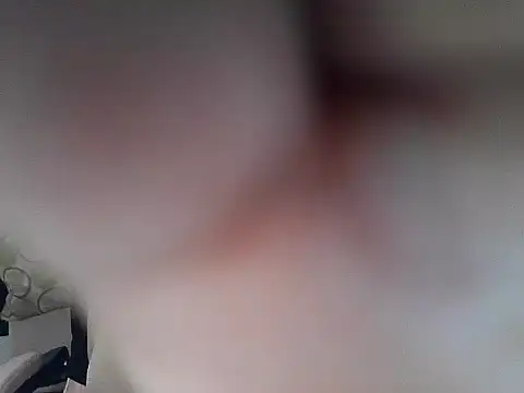 Snapshot of Cute4cumm chatting on May 20, 2026, 8:11 am Cute4cumm online show from May 20, 2026, 8:11 am