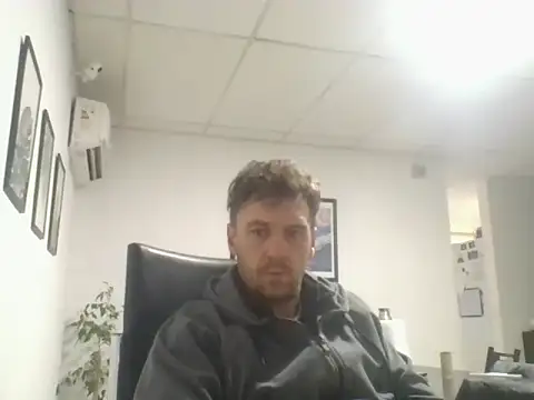 sebasevi online show from May 15, 2026, 10:57 am