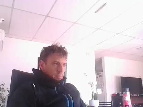sebasevi online show from May 19, 2026, 2:13 pm