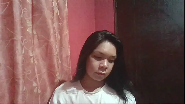 Snapshot of mamacitttaa chatting on June 23, 2026, 1:31 pm mamacitttaa online show from June 23, 2026, 1:31 pm