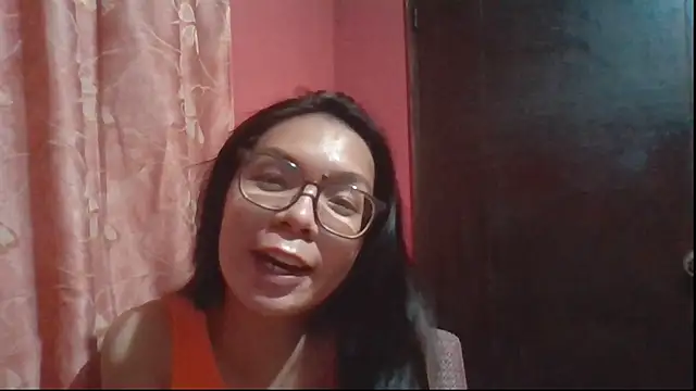 Snapshot of mamacitttaa chatting on June 29, 2026, 12:05 pm mamacitttaa online show from June 29, 2026, 12:05 pm