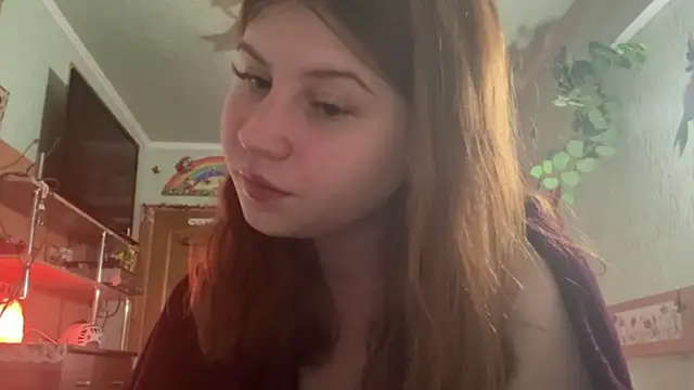 Snapshot of EmmaLovelyBB chatting on May 14, 2026, 7:22 pm EmmaLovelyBB online show from May 14, 2026, 7:22 pm