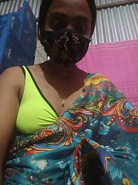 Snapshot of Hotgirl-sara-97 chatting on July 1, 2026, 4:29 pm Hotgirl-sara-97 online show from July 1, 2026, 4:29 pm