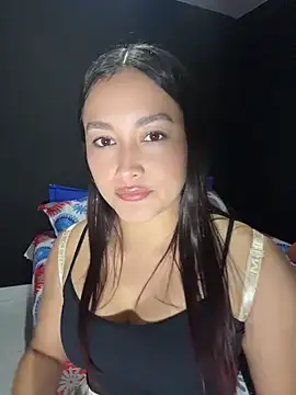 Snapshot of Tatiana123_ chatting on May 26, 2026, 1:37 am Tatiana123 online show from May 26, 2026, 1:37 am