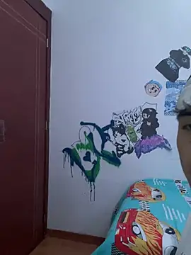 Santiiiii 699 online show from May 15, 2026, 10:52 pm