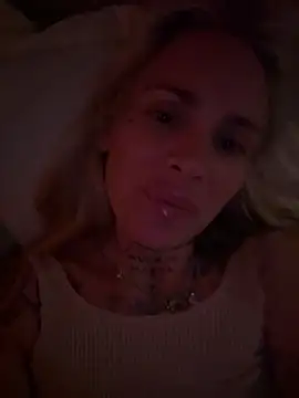 Snapshot of Arousing_Aria_38 chatting on June 2, 2026, 11:05 pm Arousing Aria 38 online show from June 2, 2026, 11:05 pm
