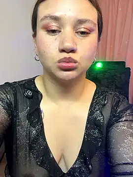 Sami ferrer online show from May 22, 2026, 4:32 am