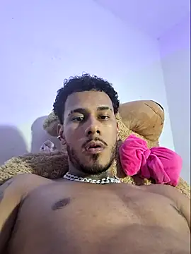 boyzac  online show from May 30, 2026, 10:48 pm