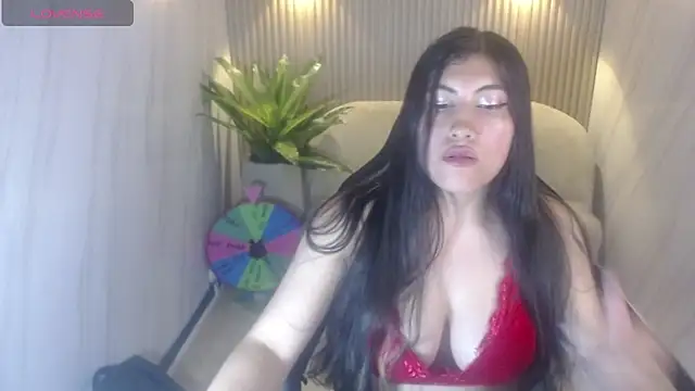 Violett tf online show from May 15, 2026, 8:40 pm