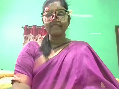 Snapshot of Kavya17 chatting on June 11, 2026, 3:14 am Kavya17 online show from June 11, 2026, 3:14 am