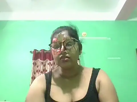Snapshot of Kavya17 chatting on June 9, 2026, 1:56 pm Kavya17 online show from June 9, 2026, 1:56 pm