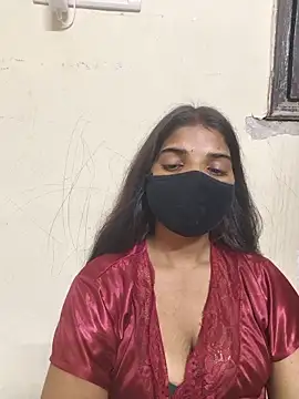 Snapshot of Ruhani_ chatting on June 13, 2026, 5:05 am Ruhani online show from June 13, 2026, 5:05 am