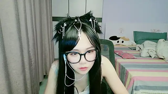 Snapshot of xiaoxiaoyu030 chatting on June 3, 2026, 2:33 pm xiaoxiaoyu030 online show from June 3, 2026, 2:33 pm