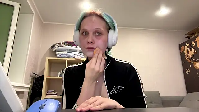 Snapshot of CuteLilit chatting on July 6, 2026, 8:00 pm CuteLilit online show from July 6, 2026, 8:00 pm