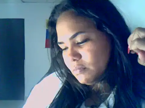 Snapshot of Kasandra355 chatting on May 15, 2026, 2:53 am Kasandra355 online show from May 15, 2026, 2:53 am