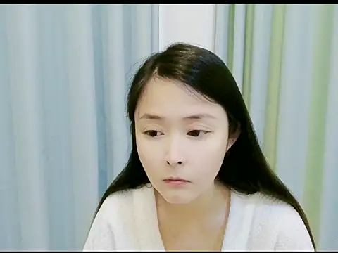 Xixi9929 online show from May 16, 2026, 1:21 pm
