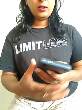 Snapshot of Radhika_rekha_kannada chatting on June 28, 2026, 5:25 am Radhika rekha kannada online show from June 28, 2026, 5:25 am