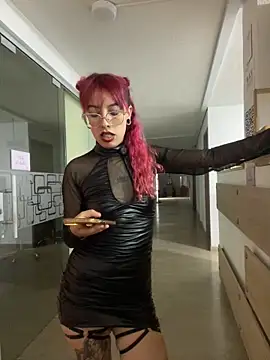 Snapshot of MeraSecretXXX chatting on June 8, 2026, 1:11 am MeraSecretXXX online show from June 8, 2026, 1:11 am