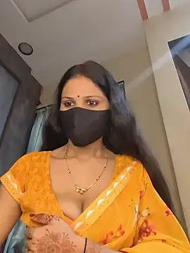 Snapshot of kaira_noty chatting on July 3, 2026, 3:24 am kaira noty online show from July 3, 2026, 3:24 am