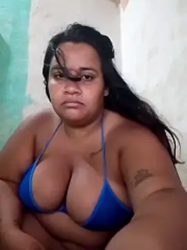 Snapshot of sexy-latina24u chatting on May 21, 2026, 2:14 pm sexy-latina24u online show from May 21, 2026, 2:14 pm
