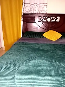 Snapshot of sexy_girlyee chatting on June 12, 2026, 5:10 pm sexy girlyee online show from June 12, 2026, 5:10 pm