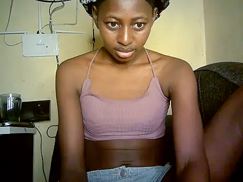 Snapshot of Therry-heart chatting on May 30, 2026, 3:35 am Therry-heart online show from May 30, 2026, 3:35 am
