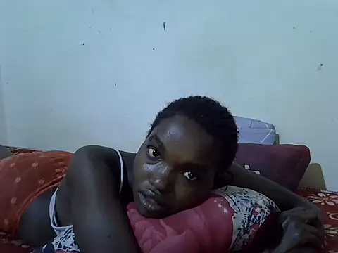 Snapshot of princess_scovia chatting on May 15, 2026, 9:13 pm princess scovia online show from May 15, 2026, 9:13 pm