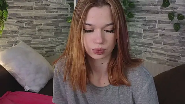 OliviaFoxsis online show from May 23, 2026, 12:37 pm