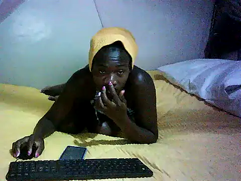 Teshcolaria 20 online show from May 17, 2026, 5:35 pm
