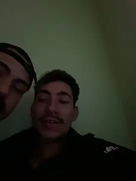 Snapshot of Willianoficial chatting on May 29, 2026, 4:02 pm Willianoficial online show from May 29, 2026, 4:02 pm