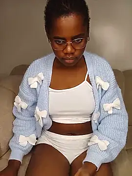 softglamqueen online show from July 2, 2026, 3:34 am