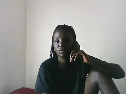 Snapshot of LatishLava chatting on June 20, 2026, 4:23 pm LatishLava online show from June 20, 2026, 4:23 pm