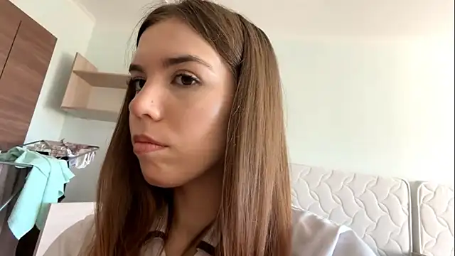 LaurindaStalford online show from July 17, 2026, 3:09 pm