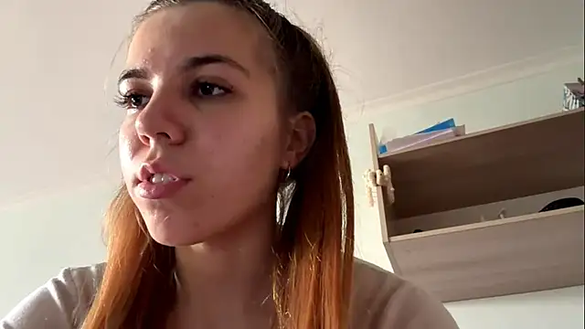 LaurindaStalford online show from July 15, 2026, 2:13 pm