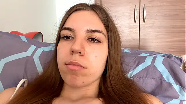 LaurindaStalford online show from July 13, 2026, 2:38 pm