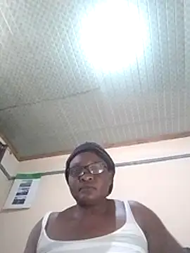 Snapshot of Judith123 chatting on July 18, 2026, 4:43 am Judith123 online show from July 18, 2026, 4:43 am