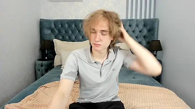 Snapshot of FinnBev chatting on May 29, 2026, 8:59 pm FinnBev online show from May 29, 2026, 8:59 pm