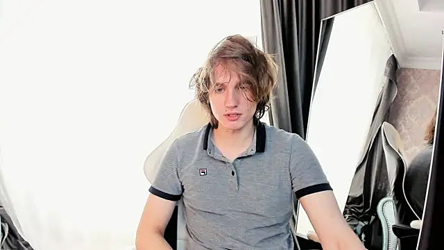 Snapshot of FinnBev chatting on June 20, 2026, 9:09 pm FinnBev online show from June 20, 2026, 9:09 pm
