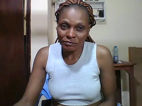 Ebonyqueen4 online show from June 3, 2026, 10:16 am