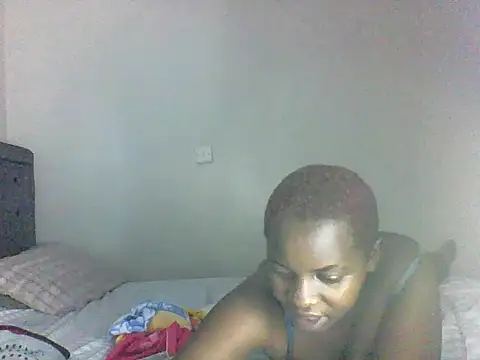 Snapshot of Freaky_Bigass chatting on May 28, 2026, 8:04 pm Freaky Bigass online show from May 28, 2026, 8:04 pm