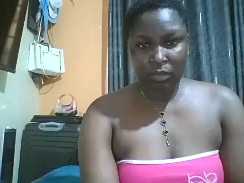 Queenbella780 online show from May 16, 2026, 12:59 pm