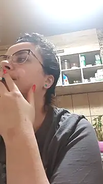 Snapshot of xmarshax chatting on December 19, 2025, 4:38 am xmarshax online show from December 19, 2025, 4:38 am