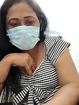 CHAPA HOTYYYYY online show from May 26, 2026, 9:07 am
