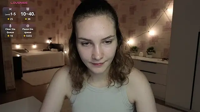 Snapshot of Megan_swiftss chatting on June 20, 2026, 6:57 pm Megan swiftss online show from June 20, 2026, 6:57 pm