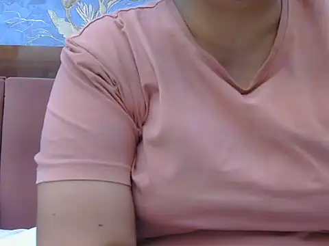 Snapshot of sexy_bhabhi44 chatting on May 24, 2026, 3:34 pm sexy bhabhi44 online show from May 24, 2026, 3:34 pm