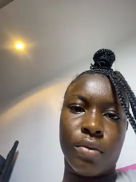 Snapshot of SassyPaulette chatting on May 23, 2026, 11:09 am SassyPaulette online show from May 23, 2026, 11:09 am