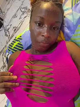 Snapshot of SassyPaulette chatting on June 22, 2026, 11:18 am SassyPaulette online show from June 22, 2026, 11:18 am