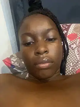 Snapshot of SassyPaulette chatting on May 24, 2026, 10:59 am SassyPaulette online show from May 24, 2026, 10:59 am