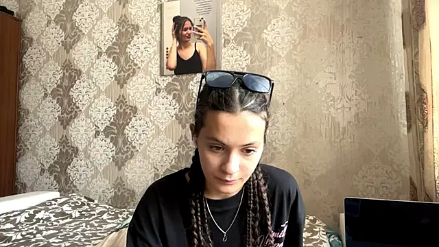 Snapshot of MarlynSiefkes chatting on July 20, 2026, 10:11 am MarlynSiefkes online show from July 20, 2026, 10:11 am
