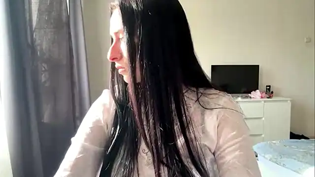 Snapshot of KiraJaydes chatting on May 21, 2026, 2:25 pm KiraJaydes online show from May 21, 2026, 2:25 pm